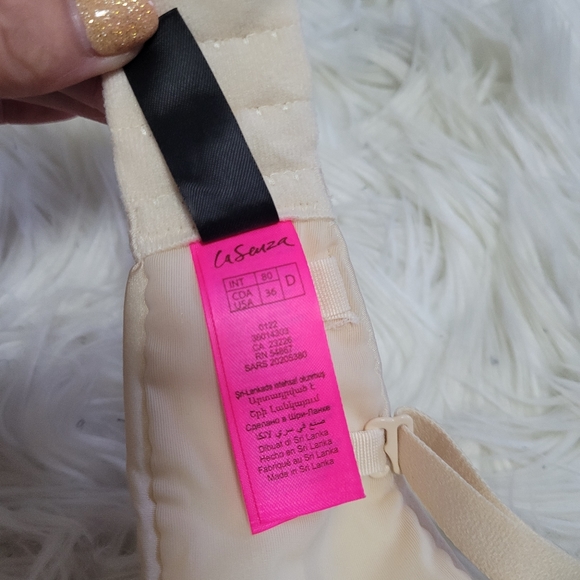 36D Strapless Push Up Bra - Picture 5 of 5